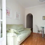 Zen Central Apartment